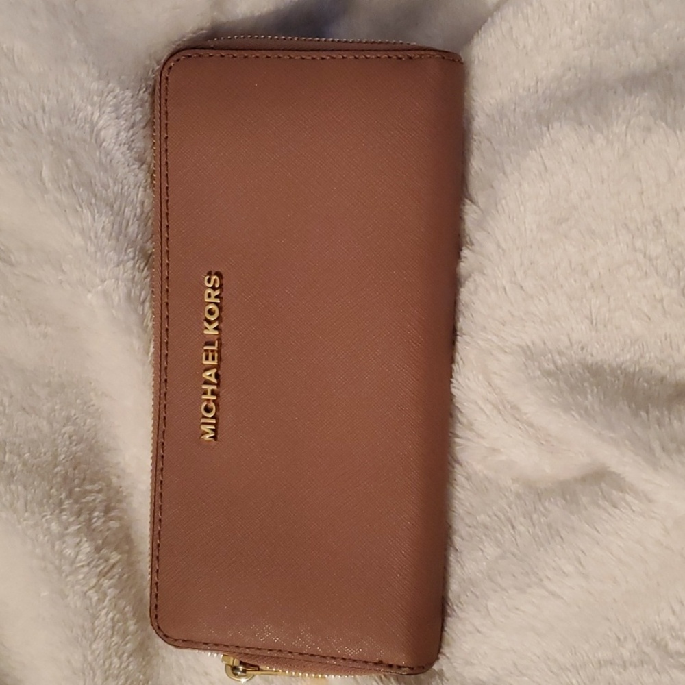 Michael Kors wallet